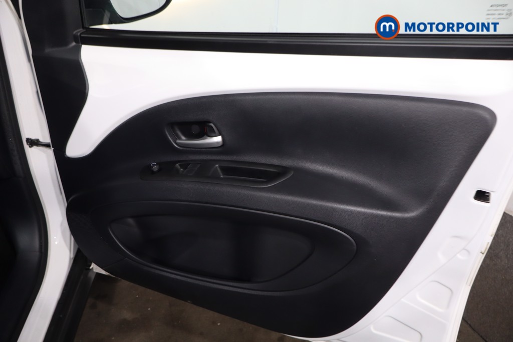 Toyota Aygo X Pure Manual Petrol Hatchback - Stock Number (1620556) - 21st supplementary image