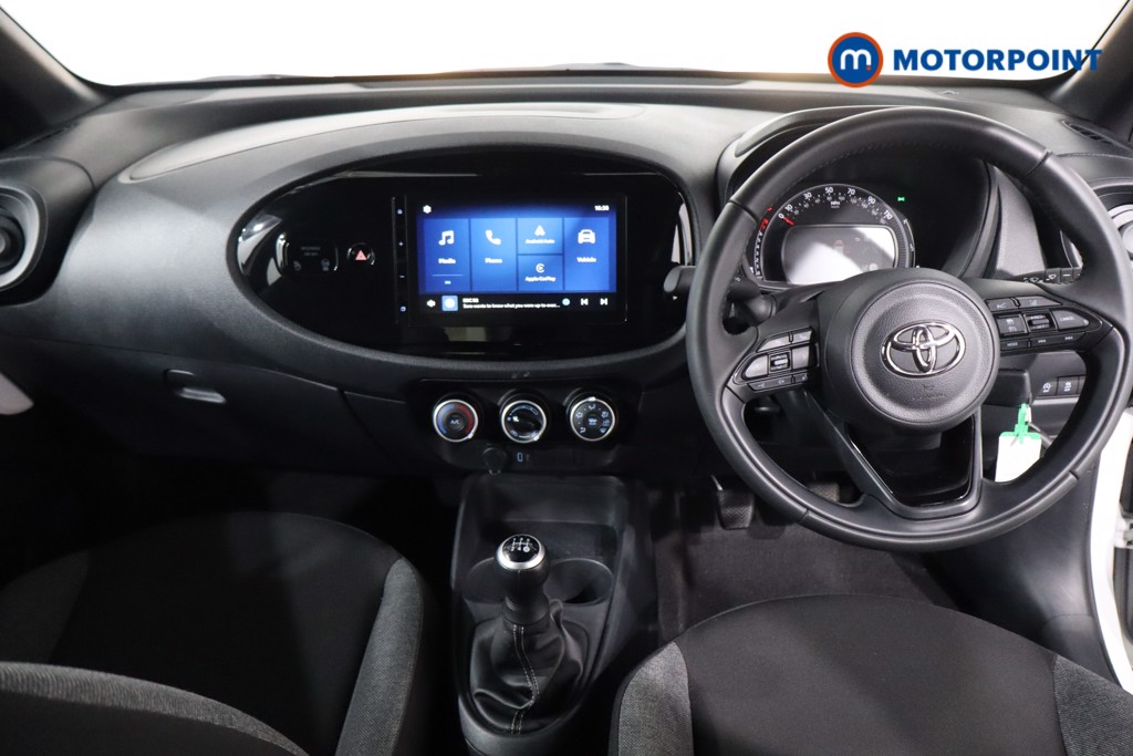 Toyota Aygo X Pure Manual Petrol Hatchback - Stock Number (1620556) - 1st supplementary image