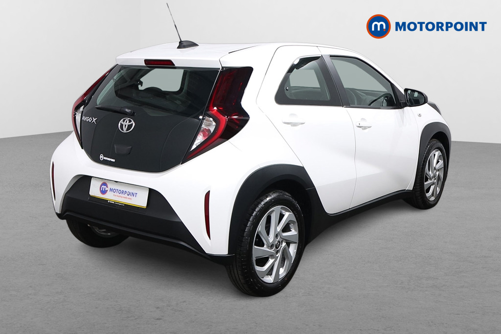 Toyota Aygo X Pure Manual Petrol Hatchback - Stock Number (1620556) - Drivers side rear corner