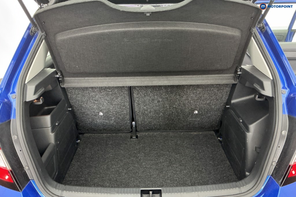 Skoda Fabia Colour Edition Manual Petrol Hatchback - Stock Number (1620823) - 4th supplementary image