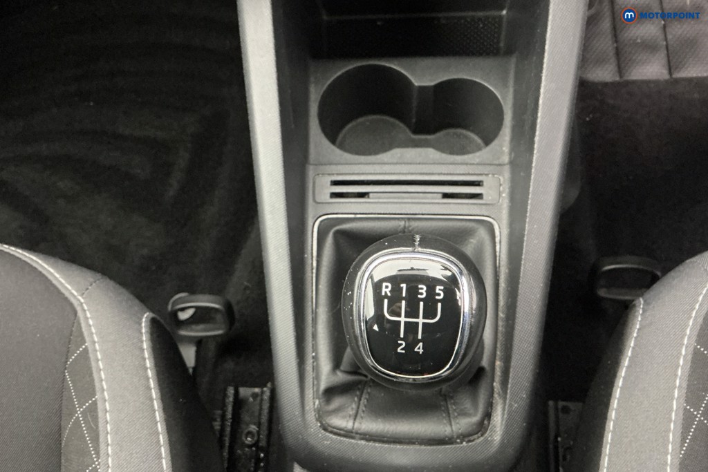 Skoda Fabia Colour Edition Manual Petrol Hatchback - Stock Number (1620823) - 15th supplementary image
