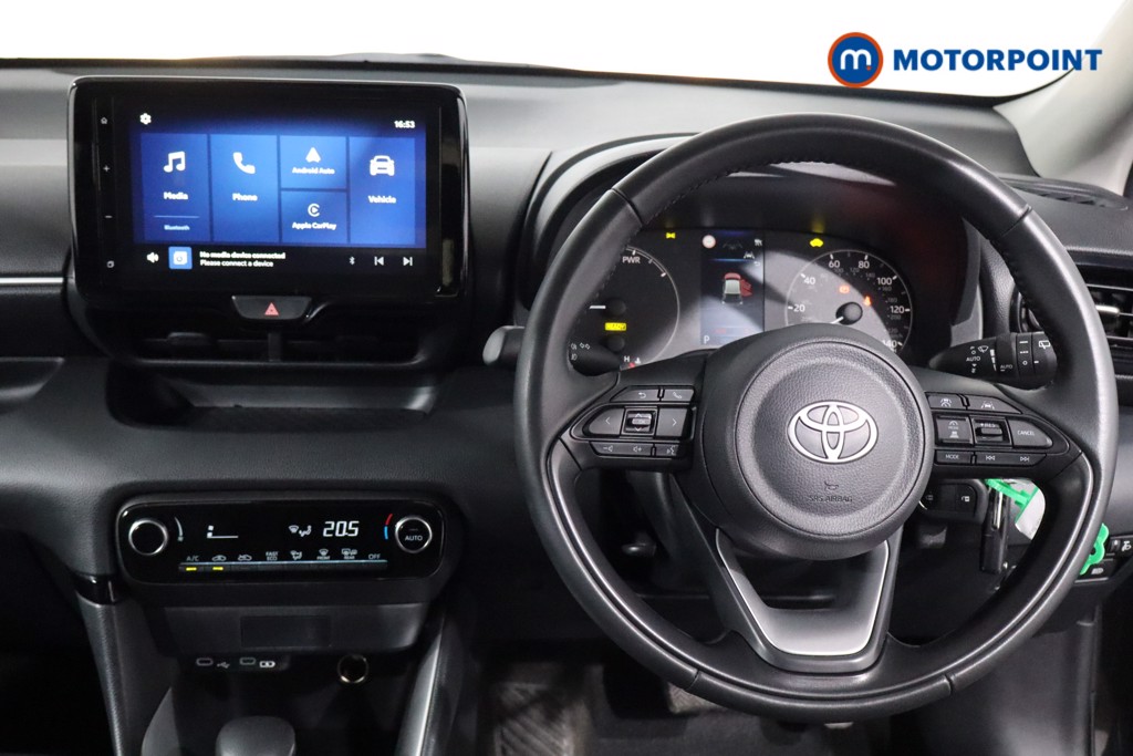 Toyota Yaris Icon Automatic Petrol-Electric Hybrid Hatchback - Stock Number (1621240) - 3rd supplementary image