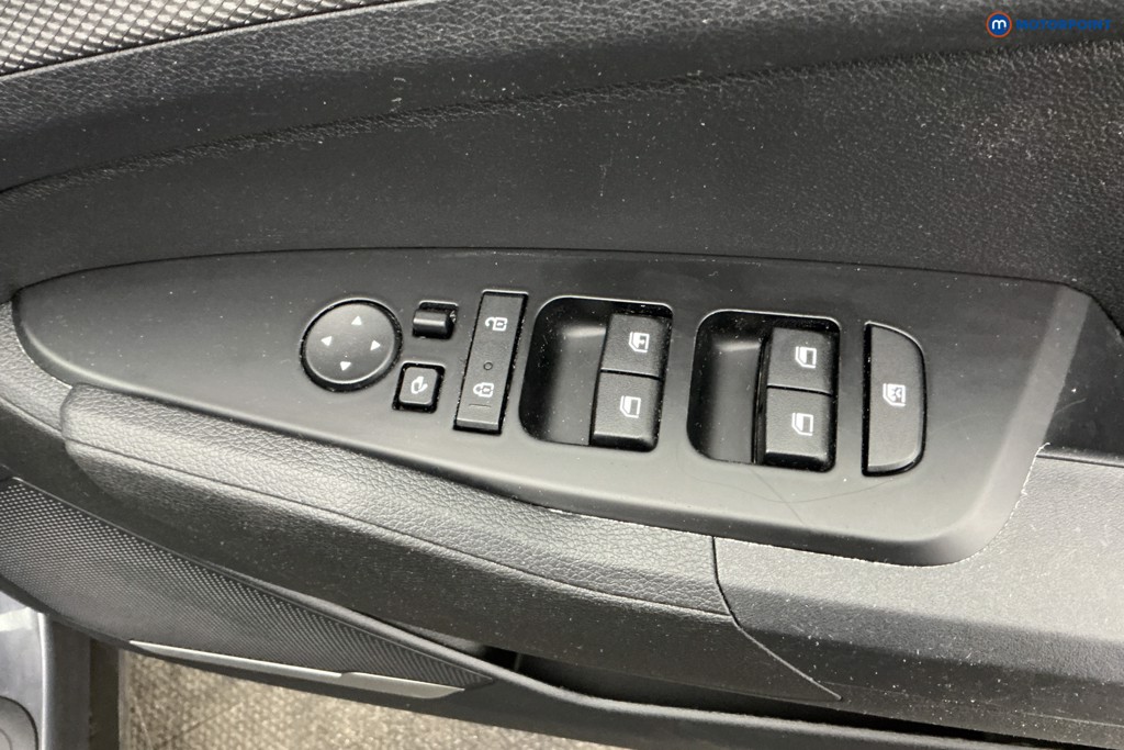 KIA Sportage 2 Manual Petrol SUV - Stock Number (1621930) - 28th supplementary image