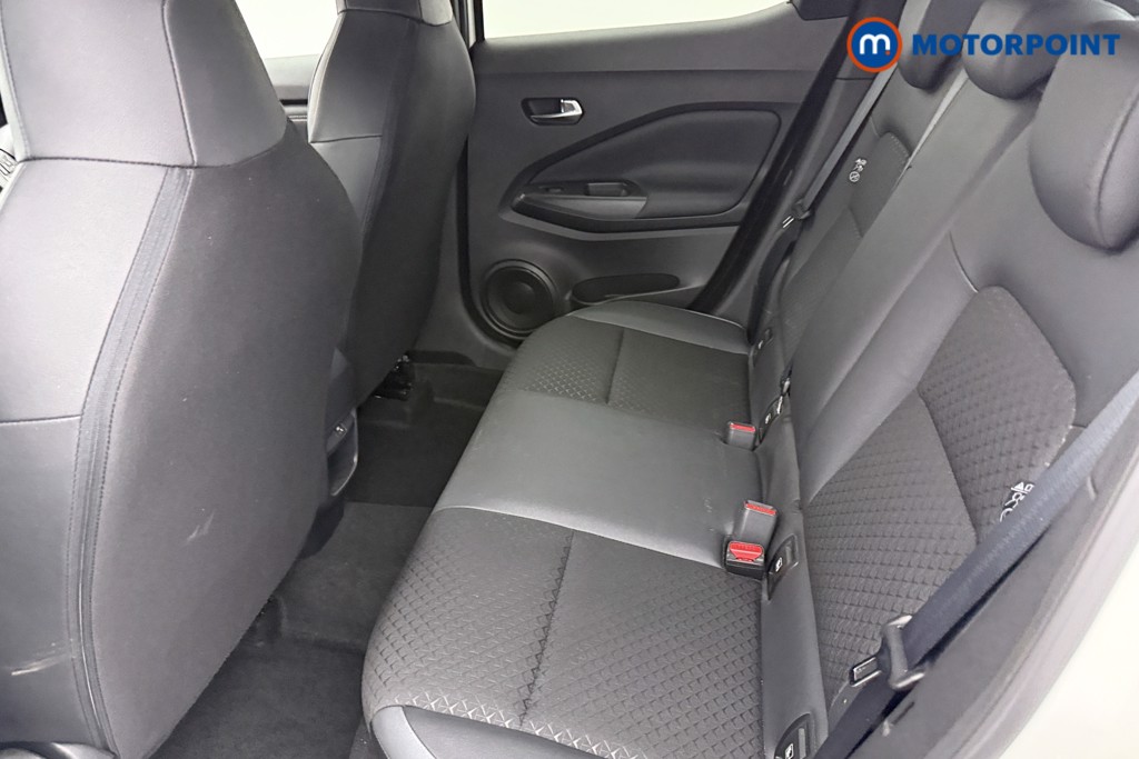 Nissan Juke N-Connecta Automatic Petrol-Electric Hybrid SUV - Stock Number (1621979) - 19th supplementary image