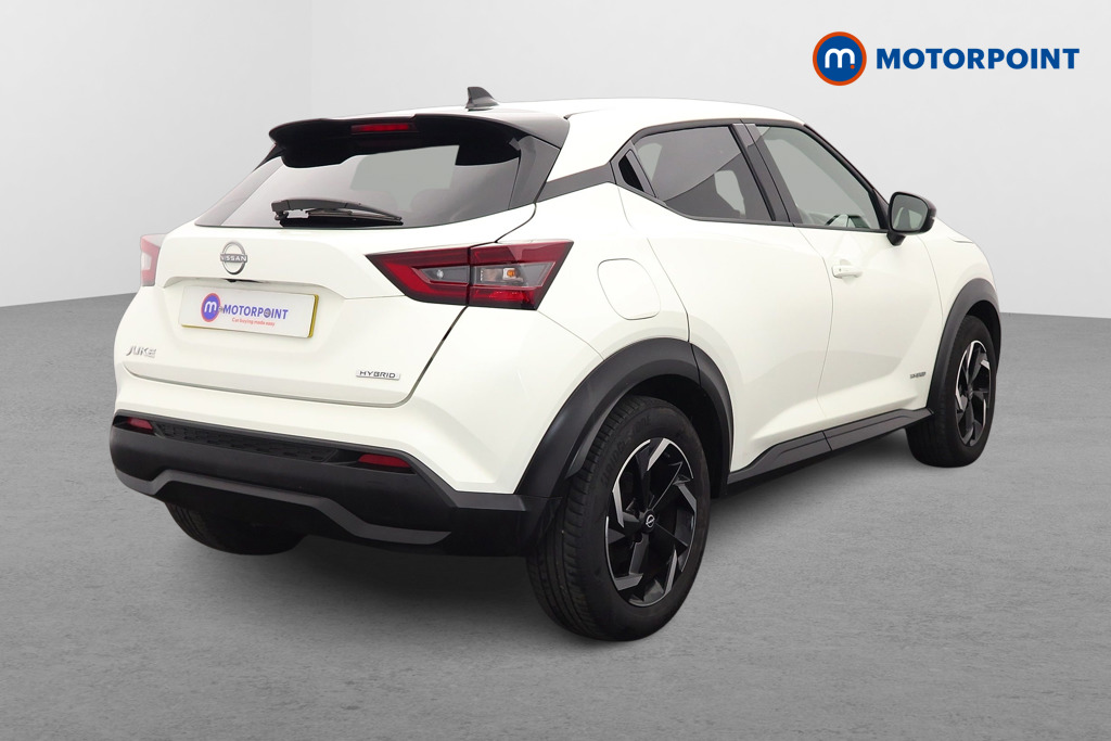 Nissan Juke N-Connecta Automatic Petrol-Electric Hybrid SUV - Stock Number (1621979) - Drivers side rear corner