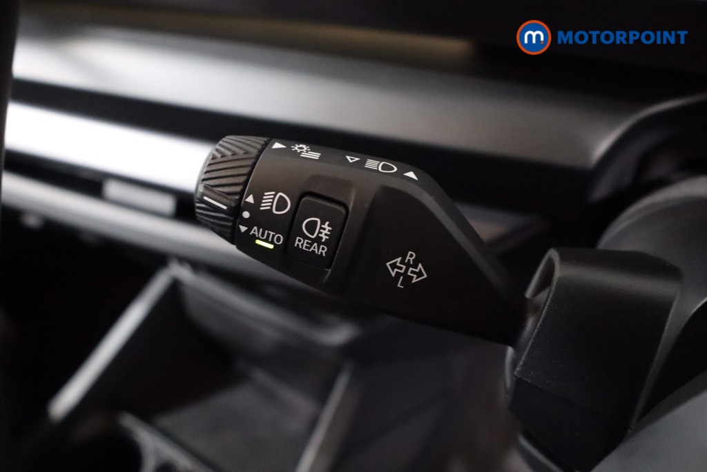 BMW 1 Series M Sport Automatic Petrol Hatchback - Stock Number (1622014) - 16th supplementary image