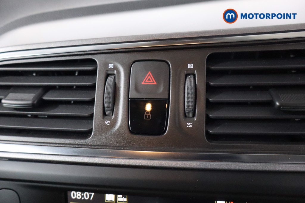 Renault Kadjar Dynamique Nav Manual Petrol SUV - Stock Number (1622022) - 18th supplementary image