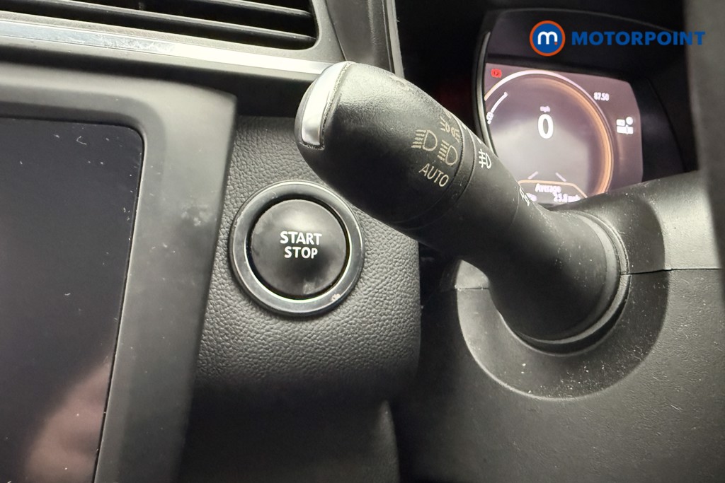 Renault Kadjar Iconic Manual Petrol SUV - Stock Number (1622178) - 14th supplementary image