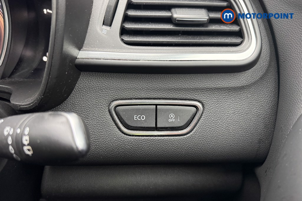 Renault Kadjar Iconic Manual Petrol SUV - Stock Number (1622178) - 17th supplementary image