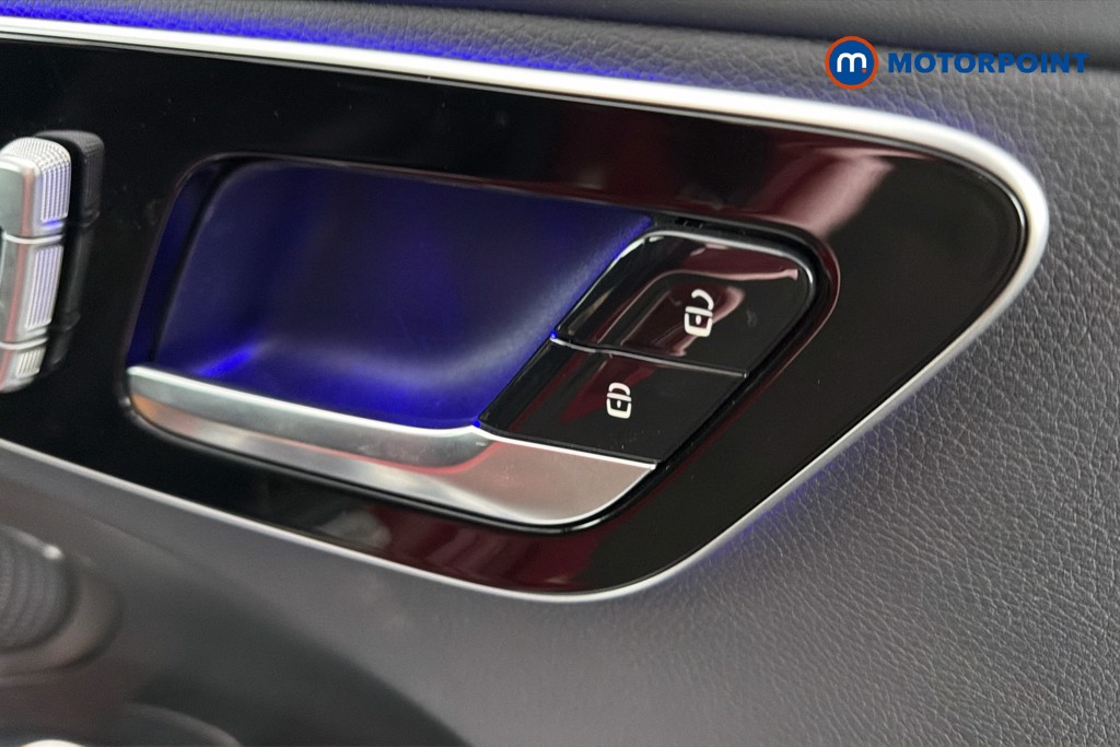 Mercedes-Benz C Class Amg Line Automatic Petrol Plug-In Hybrid Saloon - Stock Number (1622306) - 42nd supplementary image
