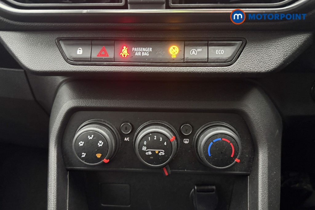 Dacia Sandero Comfort Manual Petrol Hatchback - Stock Number (1622347) - 13th supplementary image