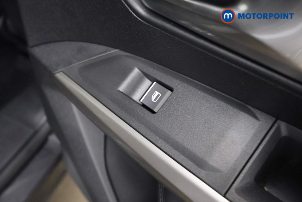 Peugeot 3008 GT Automatic Petrol SUV - Stock Number (1622675) - 25th supplementary image