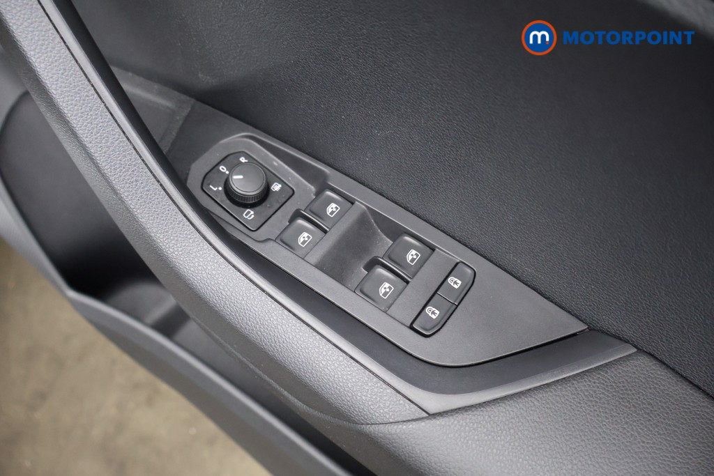 Skoda Karoq Sportline Edition Automatic Petrol SUV - Stock Number (1622753) - 22nd supplementary image