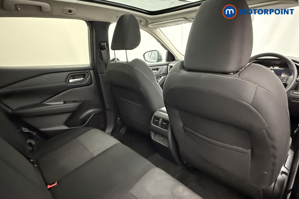 Nissan Qashqai N-Connecta Automatic Petrol-Electric Hybrid SUV - Stock Number (1622841) - 17th supplementary image