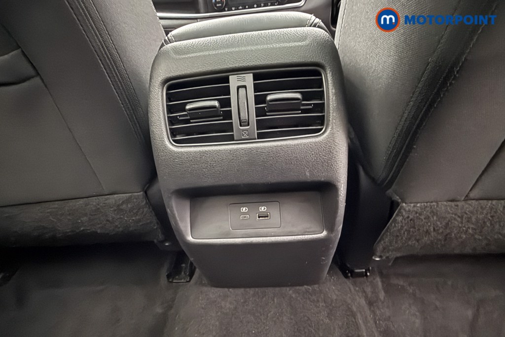 Nissan Qashqai N-Connecta Automatic Petrol-Electric Hybrid SUV - Stock Number (1622841) - 18th supplementary image