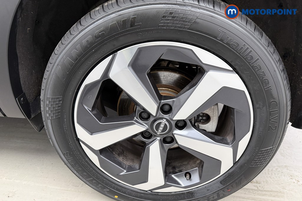 Nissan Qashqai N-Connecta Automatic Petrol-Electric Hybrid SUV - Stock Number (1622841) - 25th supplementary image