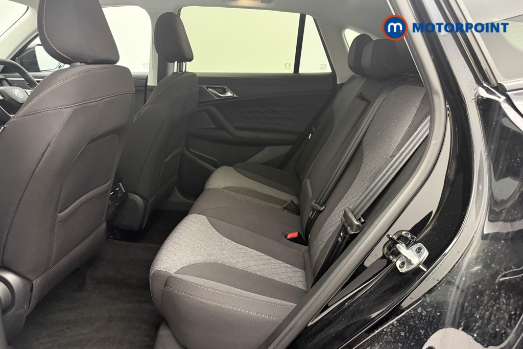 Mg Motor Uk HS SE Automatic Petrol-Electric Hybrid SUV - Stock Number (1622952) - 5th supplementary image