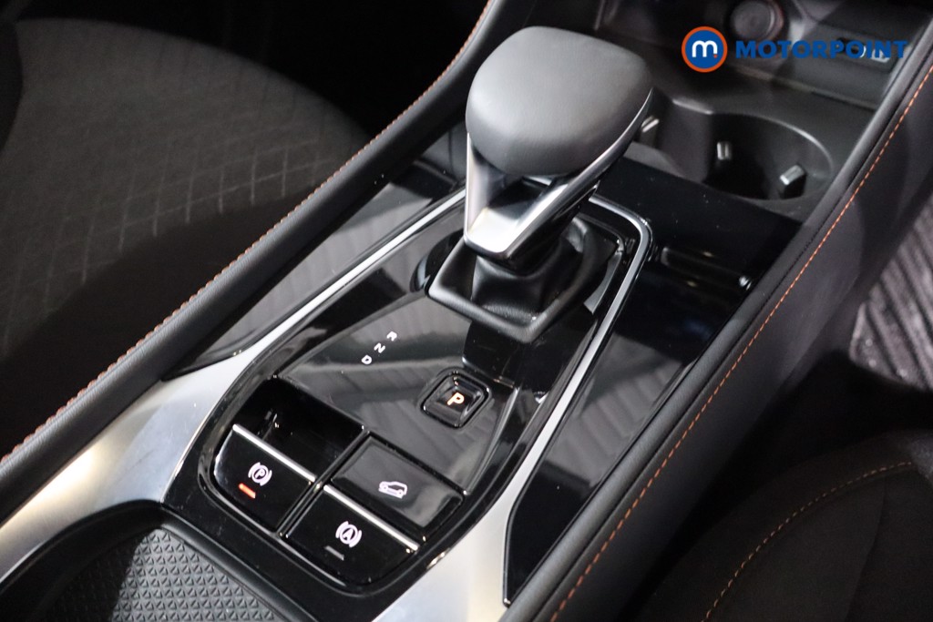 Mg Motor Uk HS SE Automatic Petrol-Electric Hybrid SUV - Stock Number (1623000) - 19th supplementary image