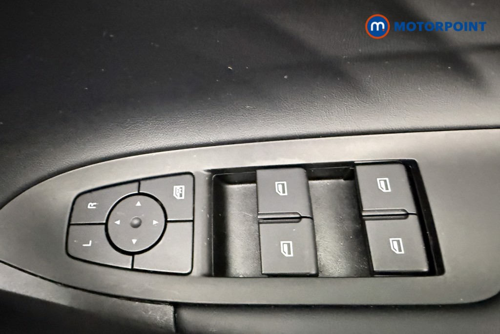 Mg Motor Uk HS SE Automatic Petrol-Electric Hybrid SUV - Stock Number (1623041) - 19th supplementary image