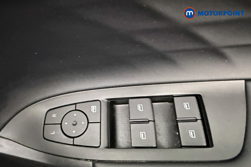 Mg Motor Uk HS SE Automatic Petrol-Electric Hybrid SUV - Stock Number (1623072) - 19th supplementary image