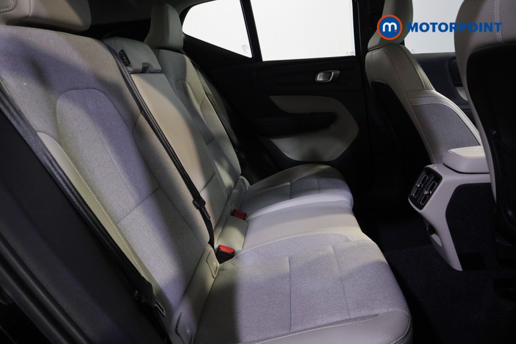 Volvo Xc40 Momentum Automatic Petrol SUV - Stock Number (1623215) - 16th supplementary image