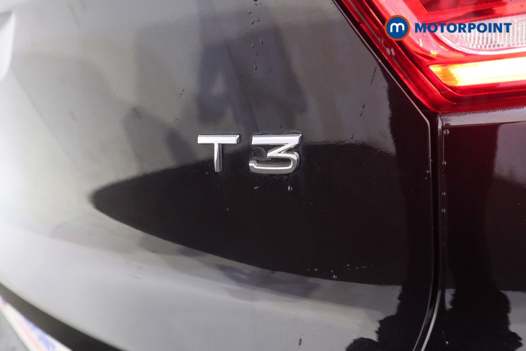 Volvo Xc40 Momentum Automatic Petrol SUV - Stock Number (1623215) - 30th supplementary image