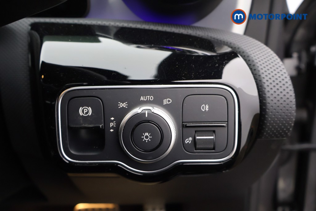 Mercedes-Benz CLA Amg Line Automatic Petrol Coupe - Stock Number (1623372) - 10th supplementary image