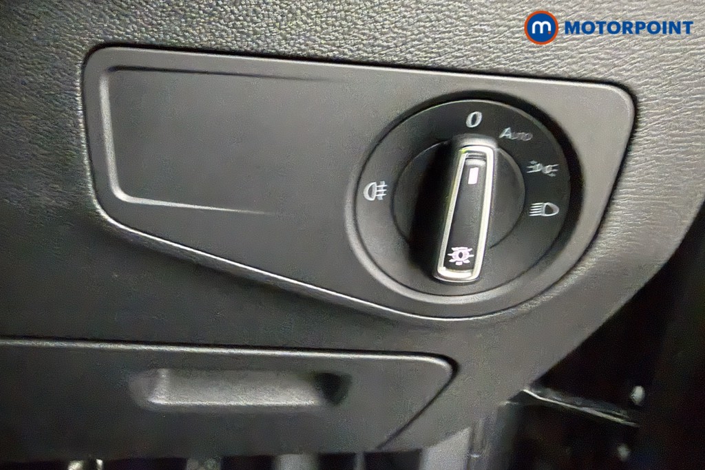 Volkswagen Tiguan Allspace Life Automatic Petrol SUV - Stock Number (1623451) - 7th supplementary image