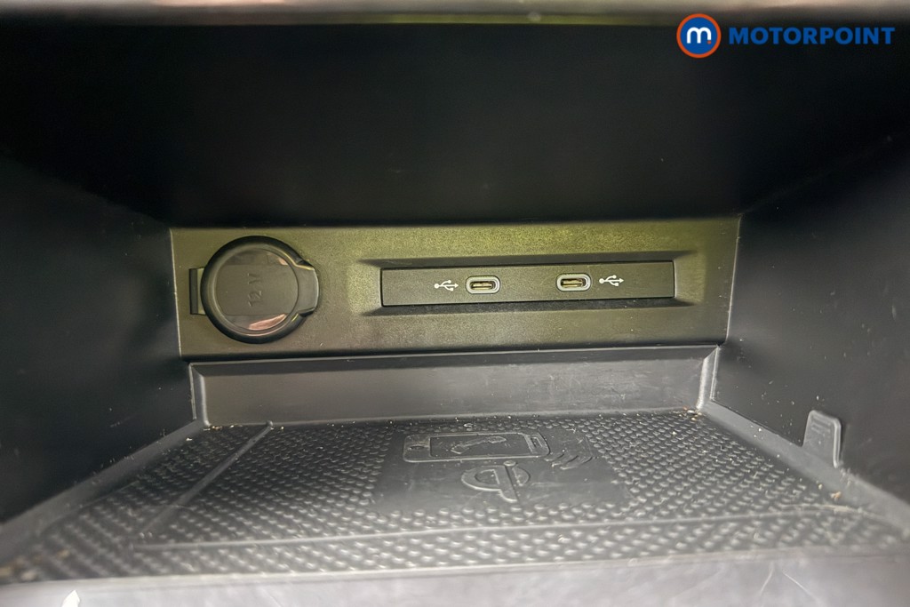 Volkswagen Tiguan Allspace Life Automatic Petrol SUV - Stock Number (1623451) - 19th supplementary image