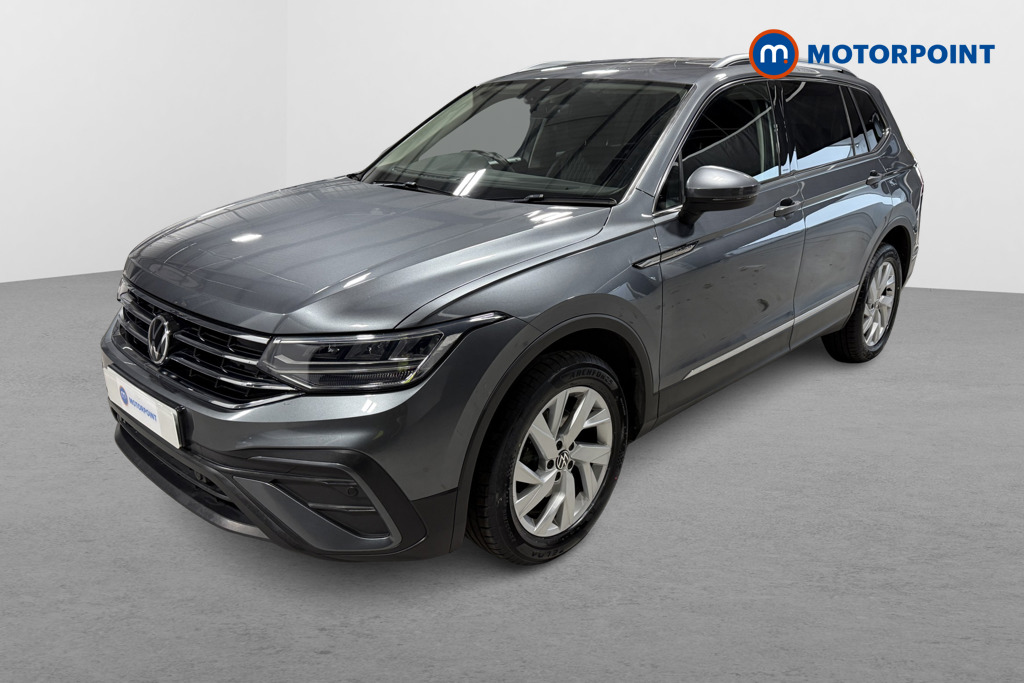 Volkswagen Tiguan Allspace Life Automatic Petrol SUV - Stock Number (1623451) - Passenger side front corner
