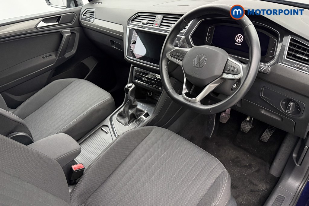 Volkswagen Tiguan Allspace Life Manual Petrol SUV - Stock Number (1623455) - 1st supplementary image