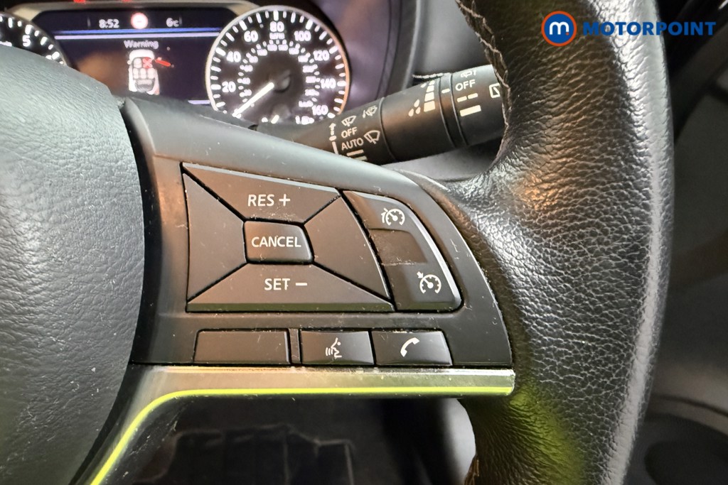 Nissan Juke N-Connecta Manual Petrol SUV - Stock Number (1623483) - 6th supplementary image