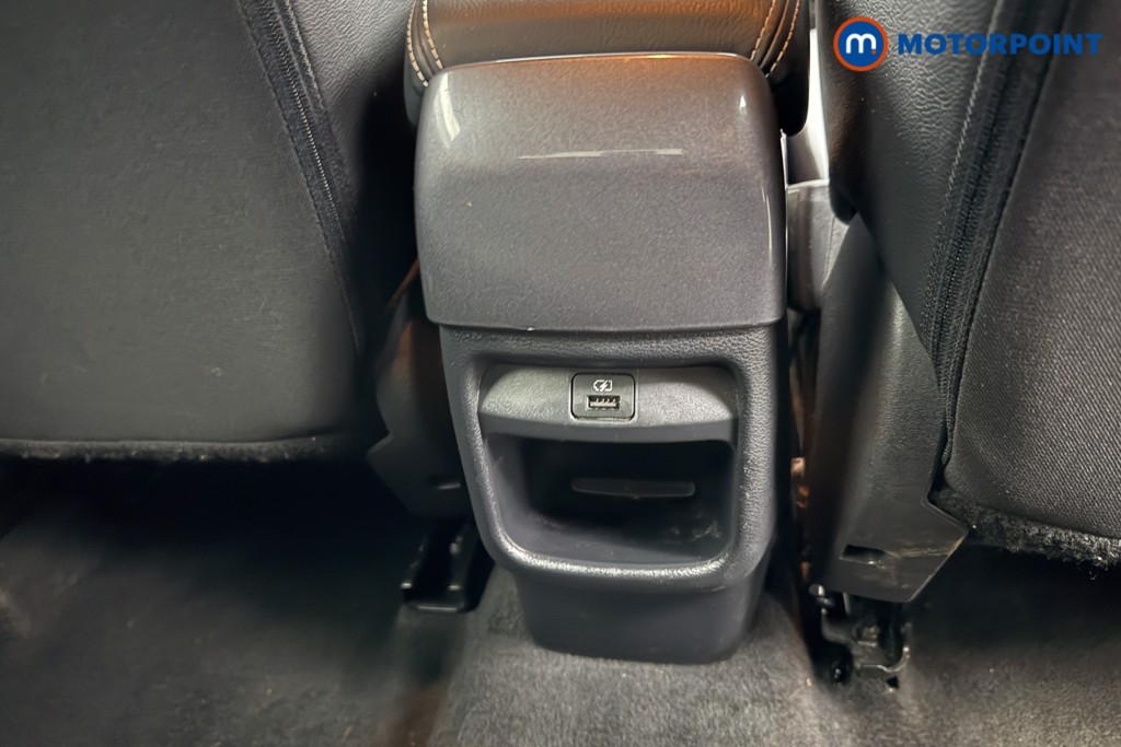 Nissan Juke N-Connecta Manual Petrol SUV - Stock Number (1623483) - 24th supplementary image