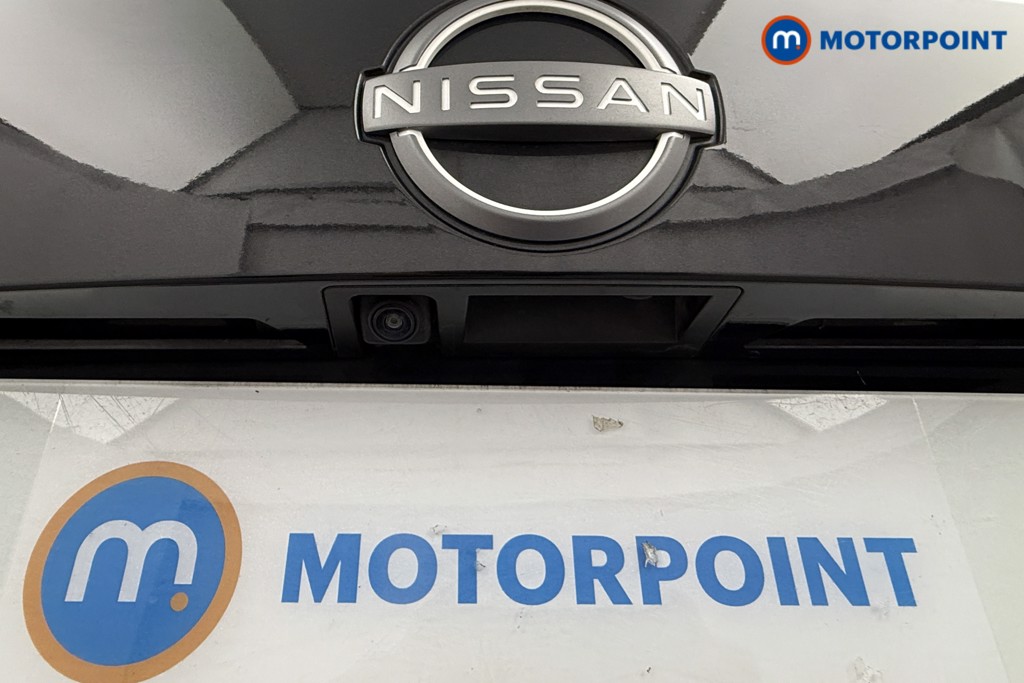 Nissan Juke N-Connecta Manual Petrol SUV - Stock Number (1623483) - 26th supplementary image