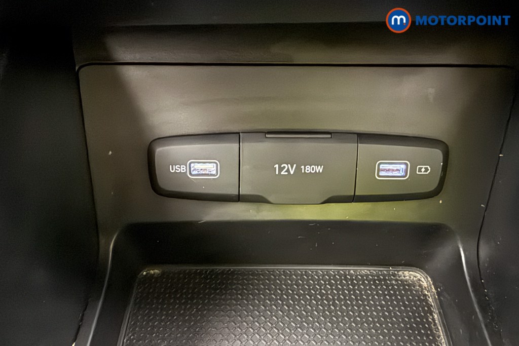 Hyundai Tucson Se Connect Manual Petrol SUV - Stock Number (1624059) - 14th supplementary image