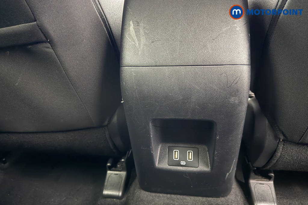 Hyundai Tucson Se Connect Manual Petrol SUV - Stock Number (1624059) - 21st supplementary image