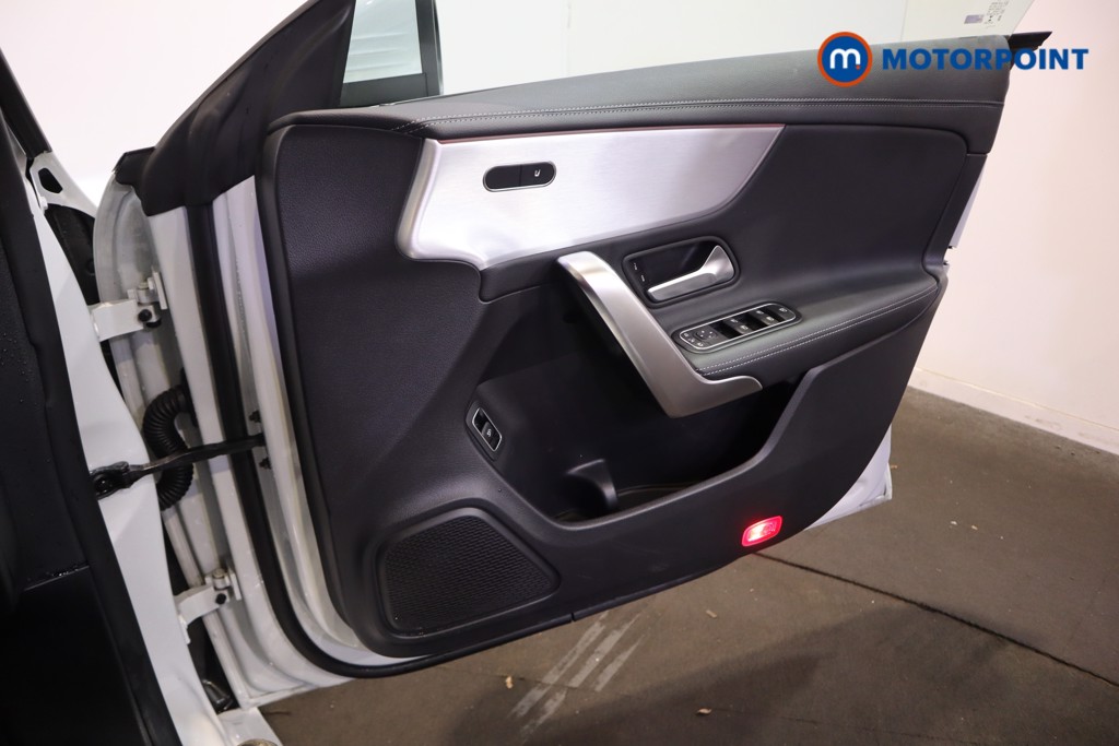 Mercedes-Benz CLA Amg Line Automatic Petrol Coupe - Stock Number (1624106) - 15th supplementary image