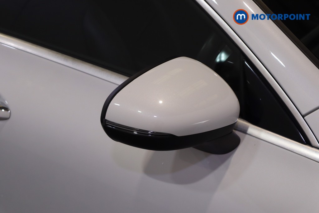 Mercedes-Benz CLA Amg Line Automatic Petrol Coupe - Stock Number (1624106) - 30th supplementary image