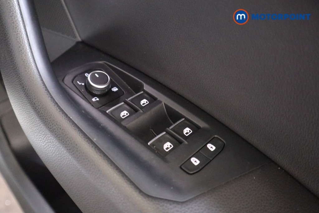 Volkswagen Touareg Black Edition Automatic Diesel SUV - Stock Number (1624232) - 17th supplementary image