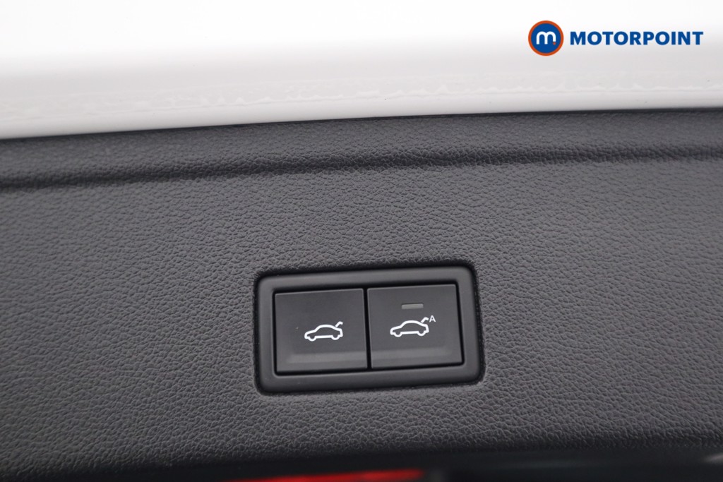 Volkswagen Touareg Black Edition Automatic Diesel SUV - Stock Number (1624232) - 29th supplementary image