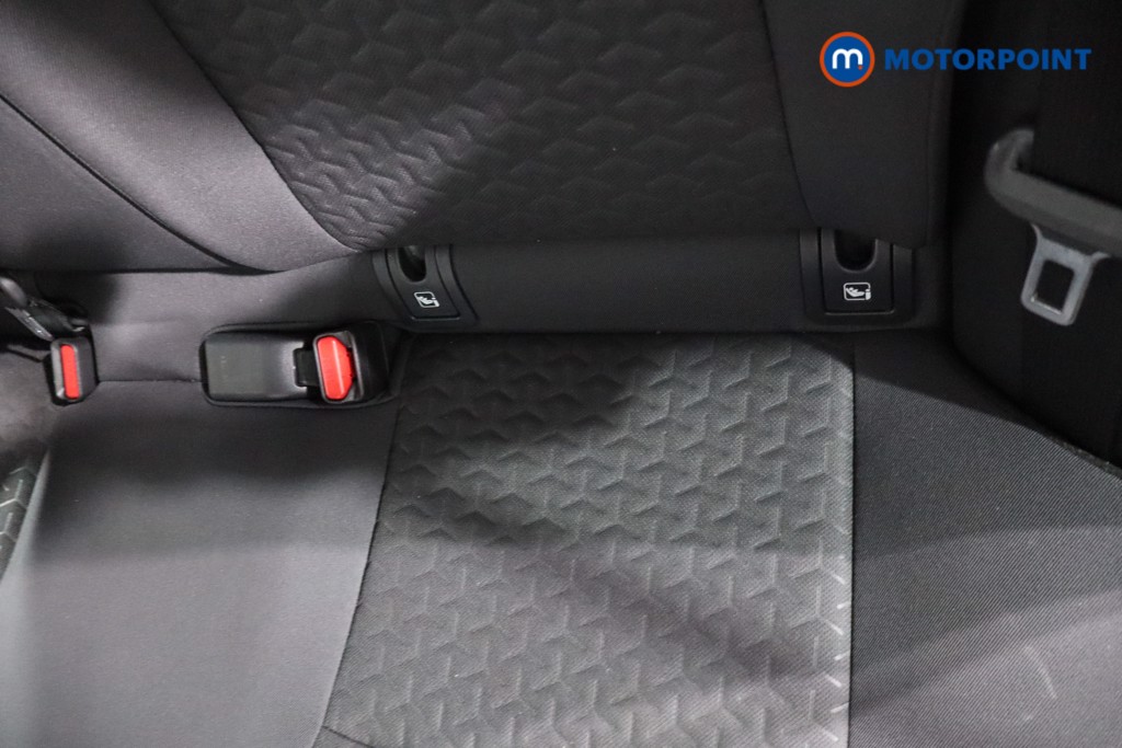 Toyota Yaris Cross Icon Automatic Petrol-Electric Hybrid Estate - Stock Number (1624249) - 27th supplementary image