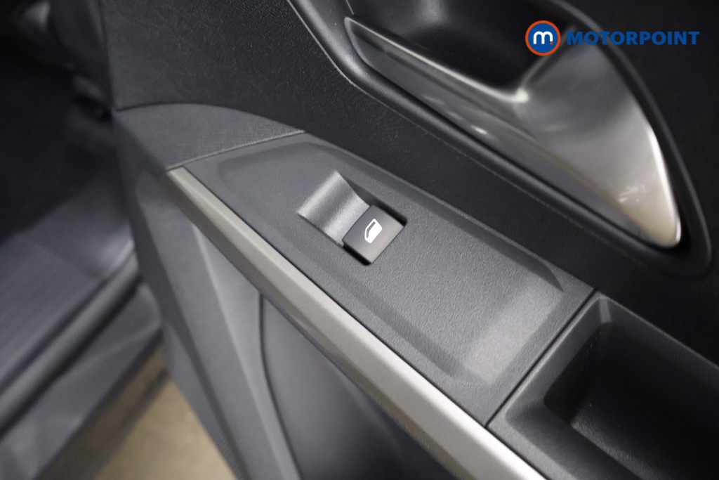 Peugeot 5008 Allure Automatic Petrol SUV - Stock Number (1624302) - 25th supplementary image