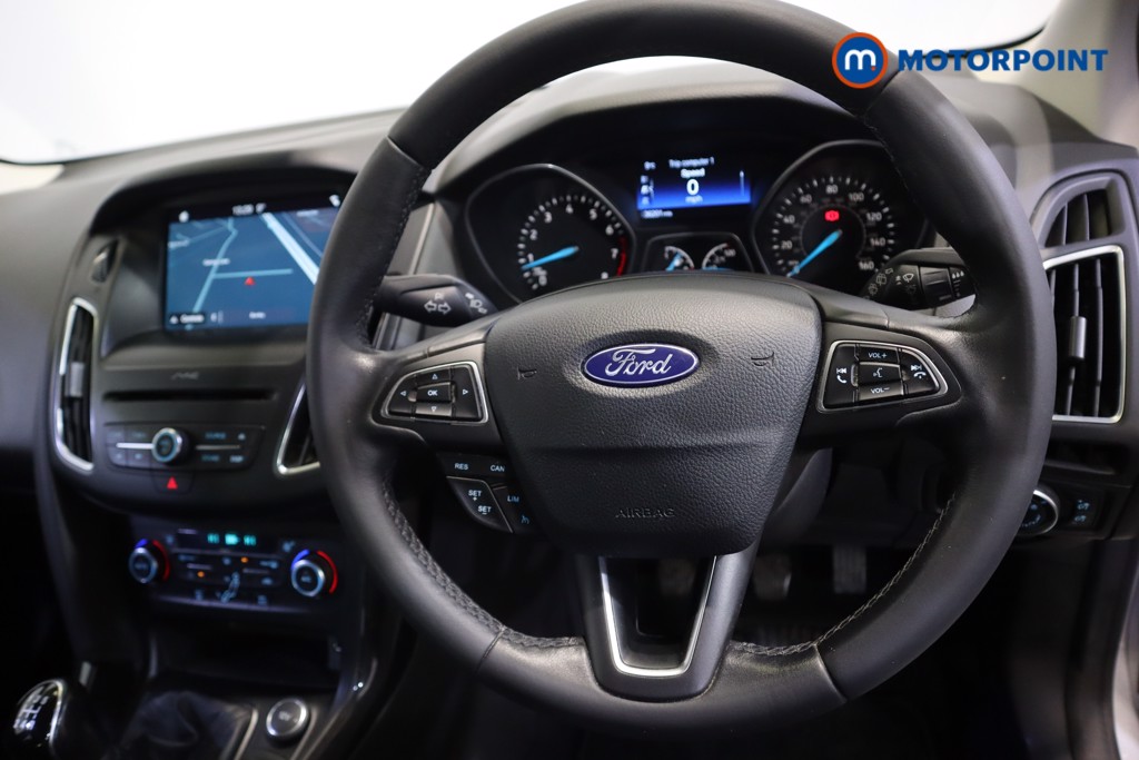 Ford Focus Titanium Manual Petrol Hatchback - Stock Number (1624418) - 3rd supplementary image