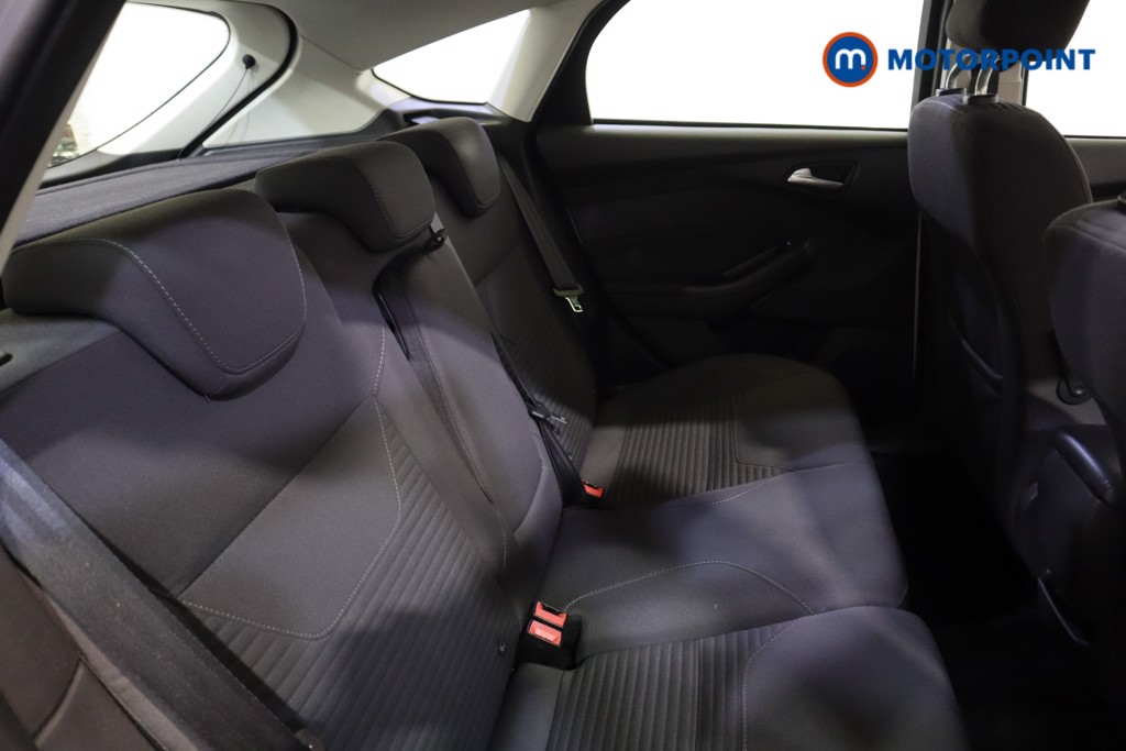 Ford Focus Titanium Manual Petrol Hatchback - Stock Number (1624418) - 7th supplementary image