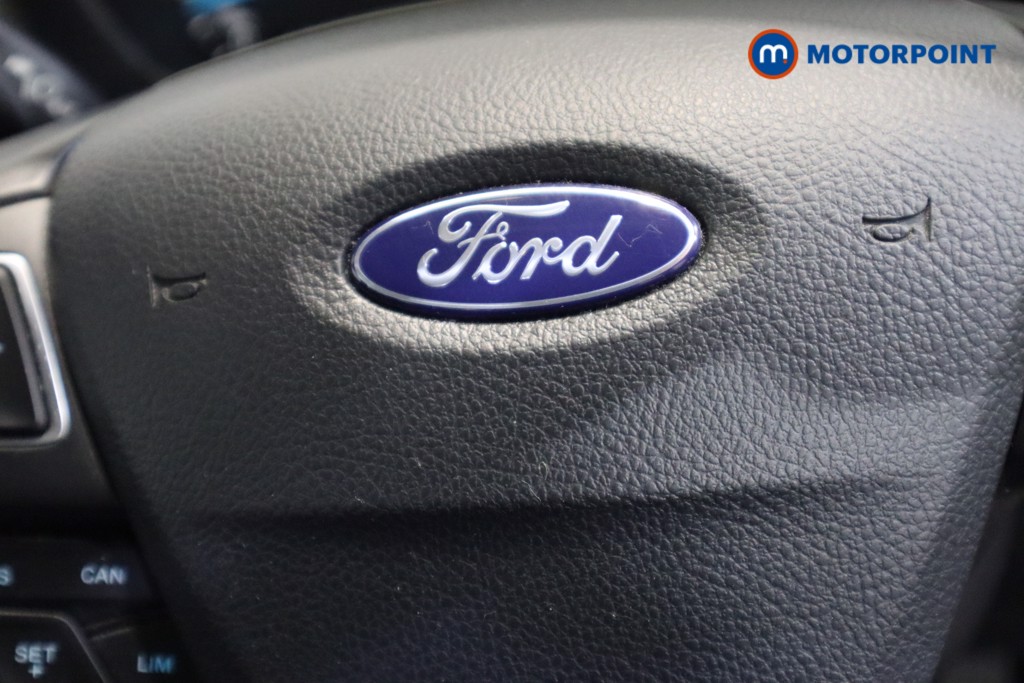 Ford Focus Titanium Manual Petrol Hatchback - Stock Number (1624418) - 18th supplementary image