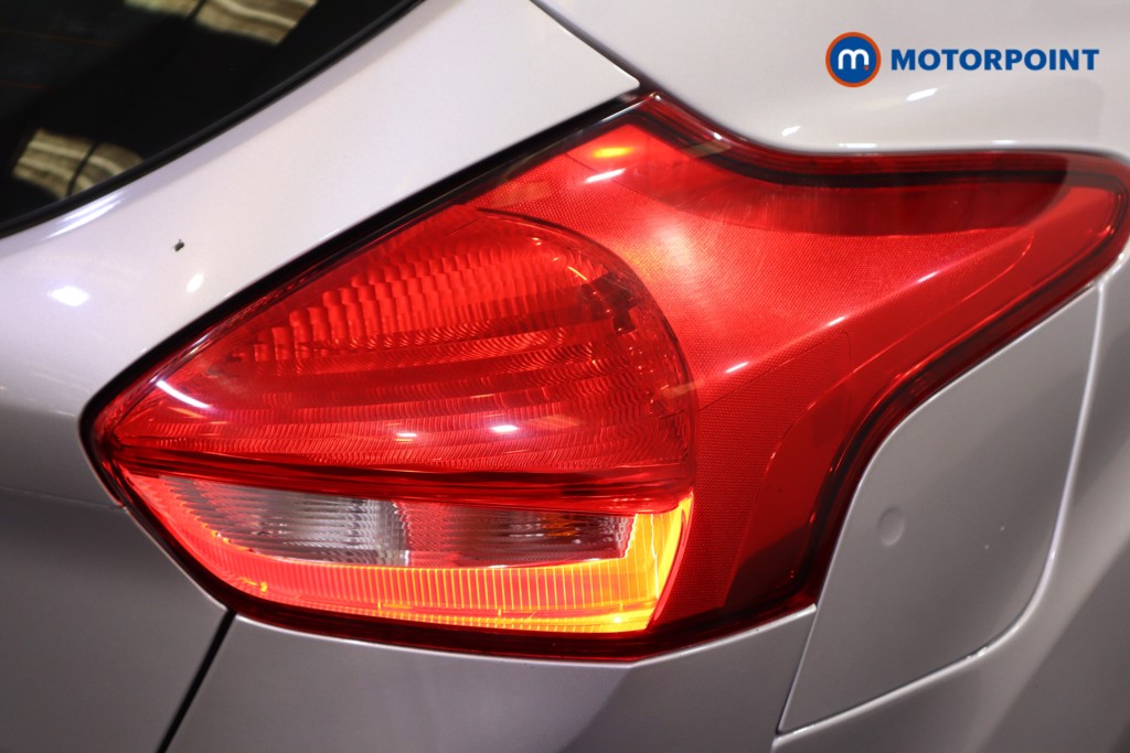 Ford Focus Titanium Manual Petrol Hatchback - Stock Number (1624418) - 23rd supplementary image