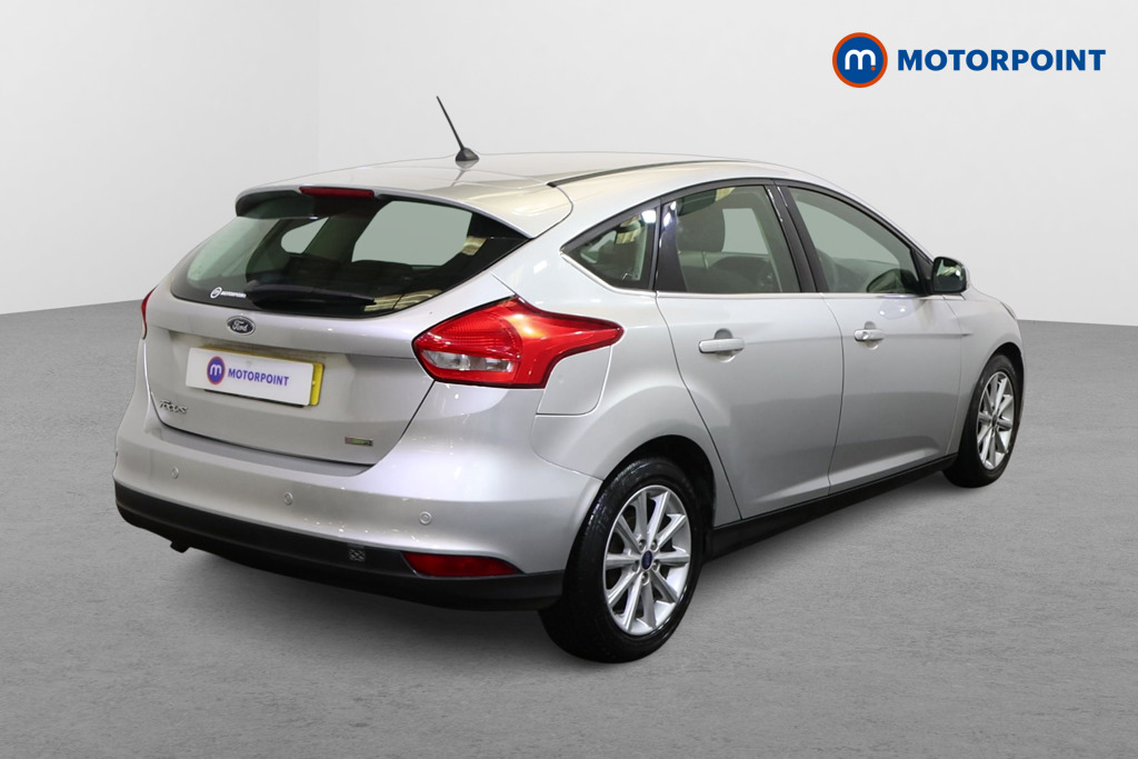 Ford Focus Titanium Manual Petrol Hatchback - Stock Number (1624418) - Drivers side rear corner
