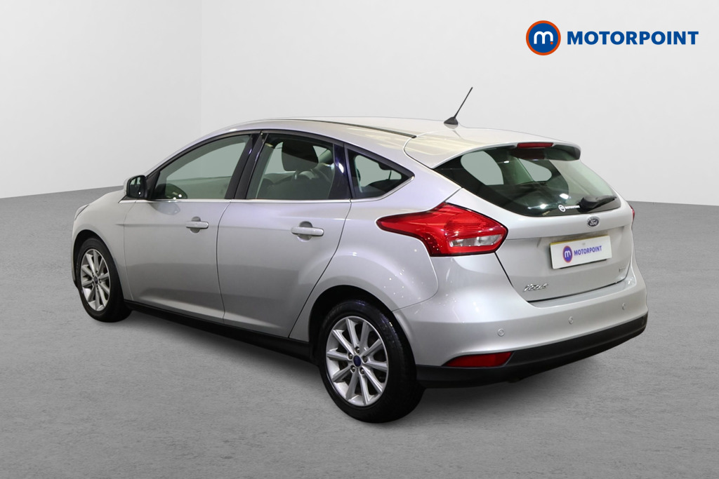 Ford Focus Titanium Manual Petrol Hatchback - Stock Number (1624418) - Passenger side rear corner
