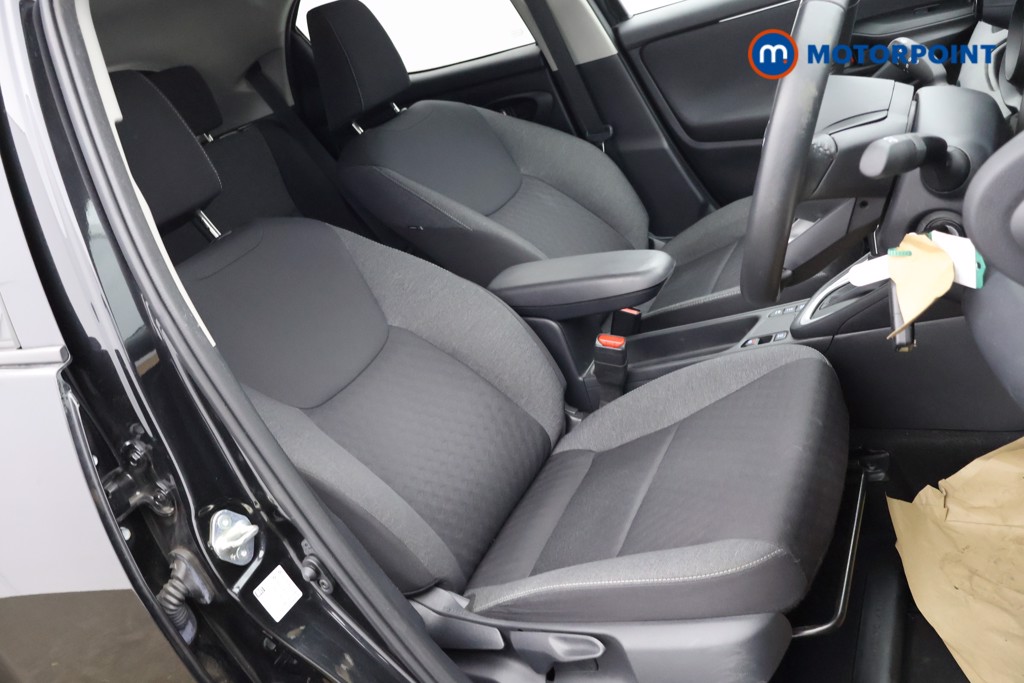 Toyota Yaris Design Automatic Petrol-Electric Hybrid Hatchback - Stock Number (1624665) - 19th supplementary image