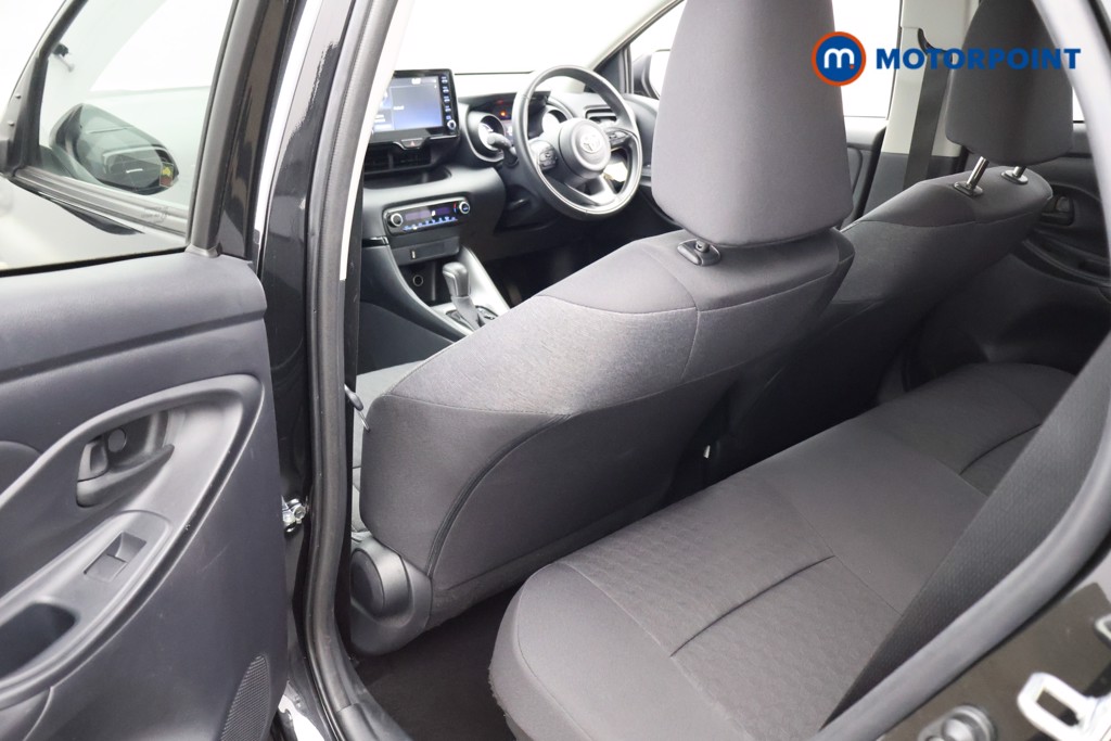 Toyota Yaris Design Automatic Petrol-Electric Hybrid Hatchback - Stock Number (1624665) - 25th supplementary image